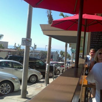 Simmzy's - Lunch with a view of the ocean - American Near Me - Manhattan Beach, California