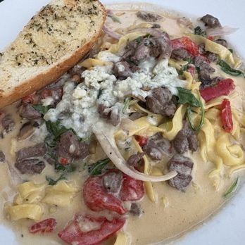 Angelo's Taverna - Gorgonzola Steak Fettuccine - Italian Near Me - Littleton, Colorado