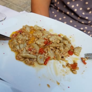 Osteria del Cason - Gnocchi with meat sauce. Not very good. - Wine Bars Near Me - Venezia, VE