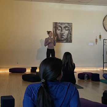 Laughing Frog Yoga - Yoga Near Me - Los Angeles, California Laughing Frog Yoga - Yoga Near Me - Los Angeles, California