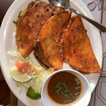 Herby's El Mexicano Restaurant - Birria tacos - Mexican Near Me - Harrisburg, Pennsylvania