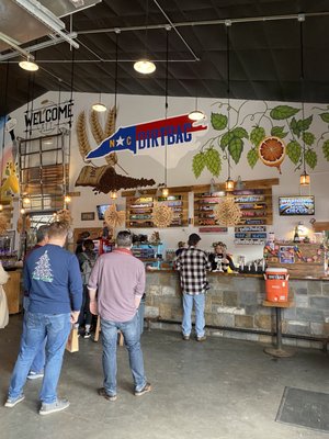 Dirtbag Ales Brewery & Taproom by null