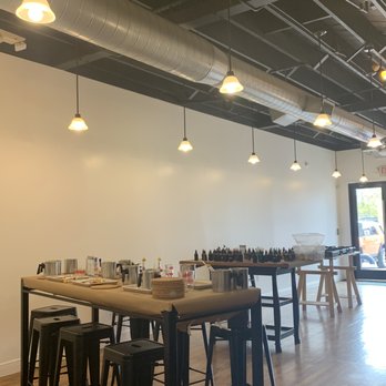 Love & Make - The interior design is SO cute - lots of natural light and very clean and relaxing! - Specialty Schools Near Me - Houston, Texas Love & Make - The interior design is SO cute - lots of natural light and very clean and relaxing! - Specialty Schools Near Me - Houston, Texas