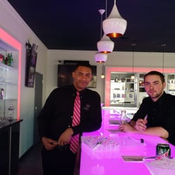 Space Vapor - Good looking staff