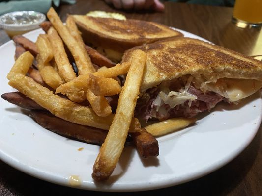 Sean Patrick's Restaurant by null