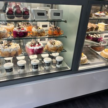 Gelatiamo - Cakes - Bakeries Near Me - Seattle, Washington Gelatiamo - Cakes - Bakeries Near Me - Seattle, Washington