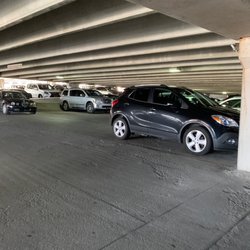 VA Medical Center - Detroit - Parking Garage