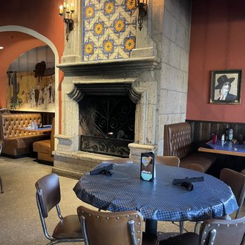 Uncle Julio's - Inside - Mexican Near Me - Grapevine, Texas