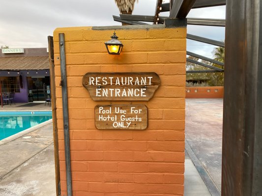 29 Palms Inn by null