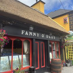 Fanny O'Deas - The original front of the pub, preserved in tons of pictures on the inside from over the years.