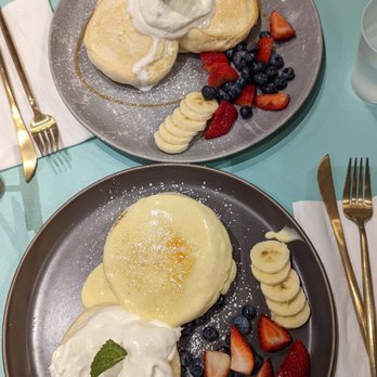 Hanabusa Cafe - Pancakes Near Me - Chicago, Illinois