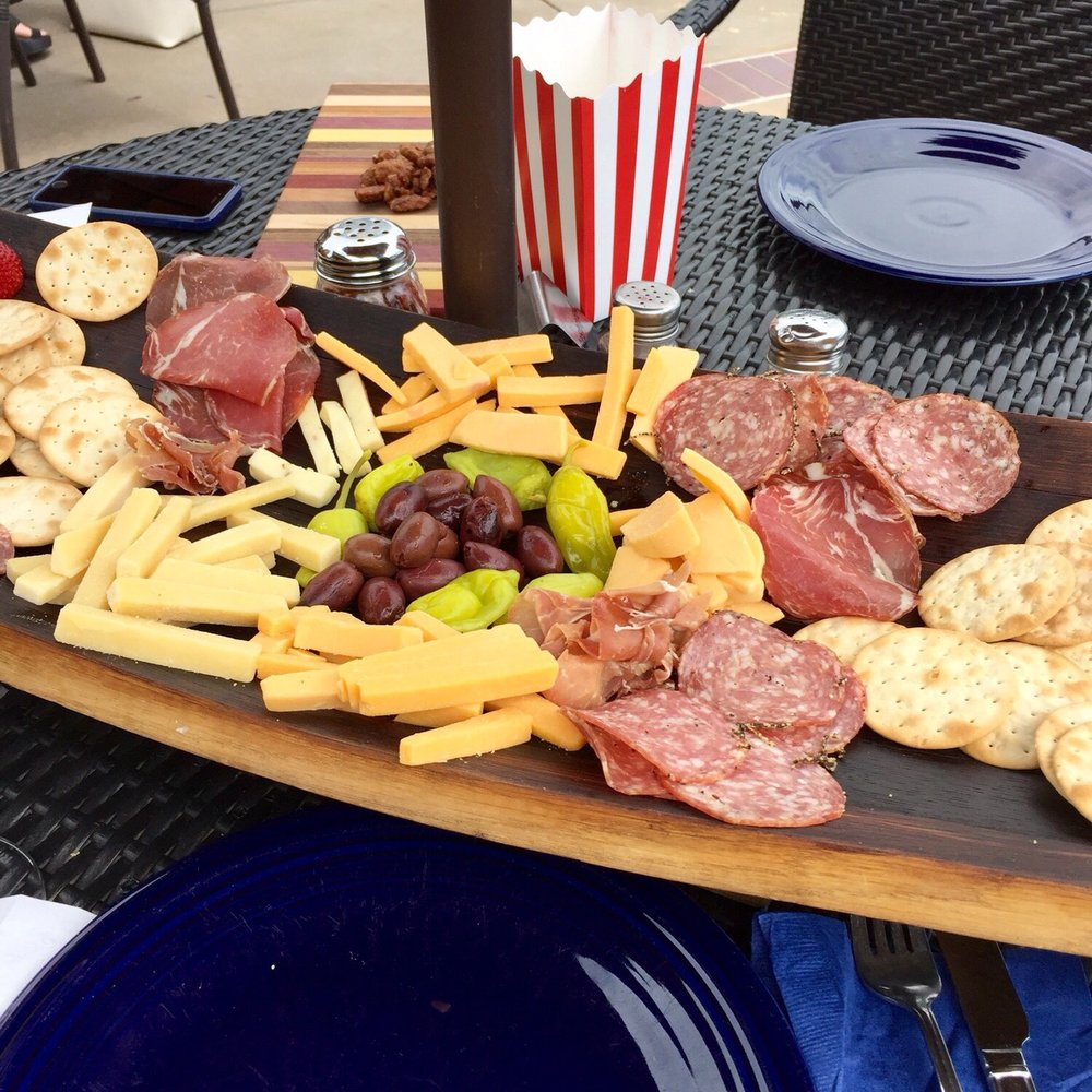 Tesla Custom Winery Tours - Picnic lunch - Wine Tours Near Me - Portland, Oregon Tesla Custom Winery Tours - Picnic lunch - Wine Tours Near Me - Portland, Oregon
