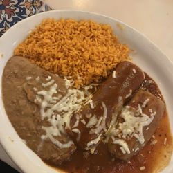 F. Un Tamal y Una Enchilada de Res / F. One Tamale & One Beef Enchilada