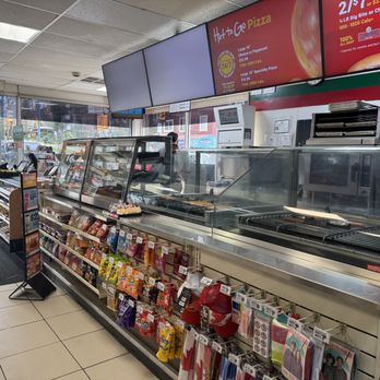 7-Eleven - Front counter~ - Convenience Stores Near Me - Vancouver, British Columbia 7-Eleven - Front counter~ - Convenience Stores Near Me - Vancouver, British Columbia