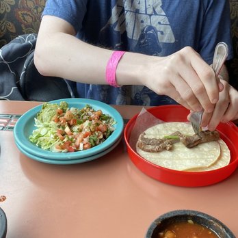 Azteca Mexican Restaurant - Mexican Near Me - Mukilteo, Washington