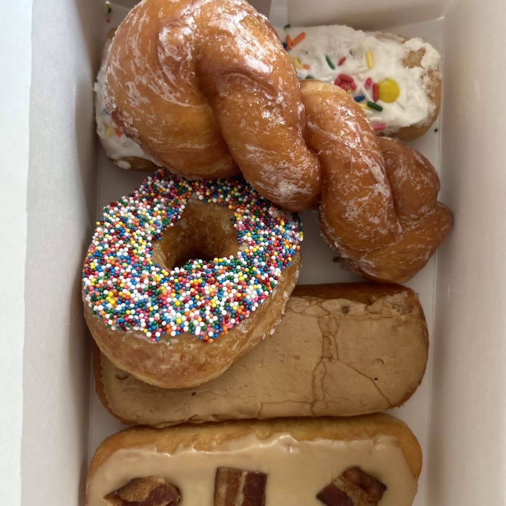 Donut House - Glaze Donuts glaze with sprinkles and a bacon maple bar! - Donuts Near Me - Saint Louis, Missouri Donut House - Glaze Donuts glaze with sprinkles and a bacon maple bar! - Donuts Near Me - Saint Louis, Missouri