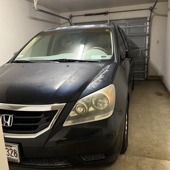 Hawaii Junk Removal - After. We can now park a whole minivan in the cleared space!! - Junk Removal & Hauling Near Me - Honolulu, Hawaii Hawaii Junk Removal - After. We can now park a whole minivan in the cleared space!! - Junk Removal & Hauling Near Me - Honolulu, Hawaii