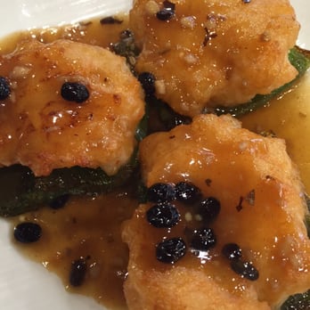 Golden Sand Harbor - Bell pepper shrimp cake. Bell pepper way over cooked, a sign of twice steamed item. - Dim Sum Near Me - Dublin, California Golden Sand Harbor - Bell pepper shrimp cake. Bell pepper way over cooked, a sign of twice steamed item. - Dim Sum Near Me - Dublin, California