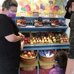 Dentistry For Kids - Marketplace to pick out dental care items for home