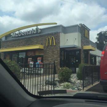 McDonald's - a view of a mcdonald's from a car window - Fast Food Near Me - Southampton, Pennsylvania McDonald's - a view of a mcdonald's from a car window - Fast Food Near Me - Southampton, Pennsylvania