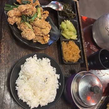 Memory Corner - DF Crispy Popcorn Chicken Combo: [Included 3 Side Dishes, Rice, Soup] - Taiwanese Near Me - Richmond, British Columbia