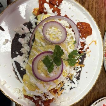 Madres Brunch - Chilango omelette - Breakfast & Brunch Near Me - Whittier, California Madres Brunch - Chilango omelette - Breakfast & Brunch Near Me - Whittier, California