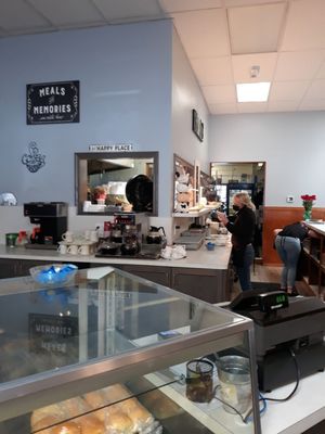 Joy's Sedro Woolley Bakery by null