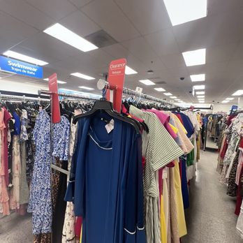 Ross Dress for Less - Women's Clothing Near Me - Miami Beach, Florida Ross Dress for Less - Women's Clothing Near Me - Miami Beach, Florida