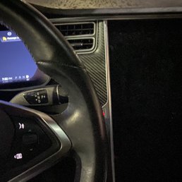 Infotainment off while driving Infotainment off while driving