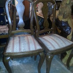 On the Boulevard Gifts, Antiques and Collectibles