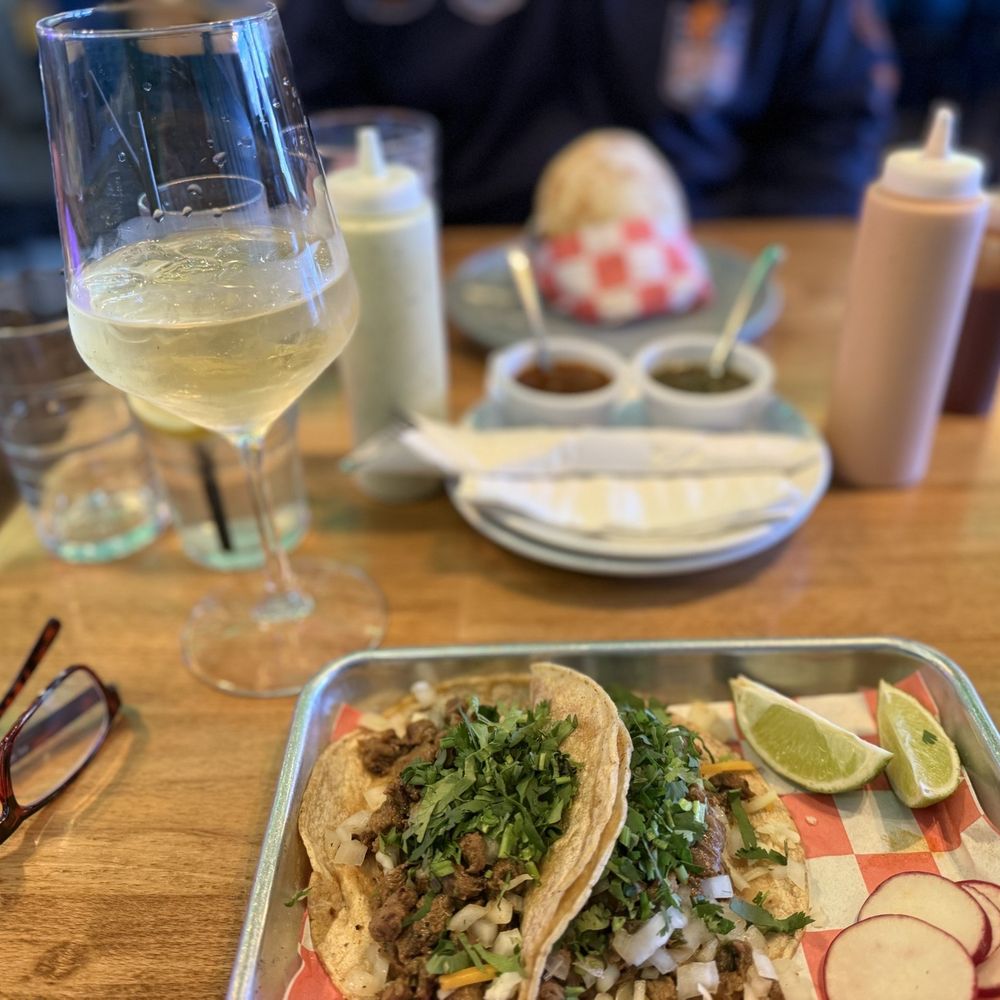Mil Sabores - Carne asada tacos - Mexican Near Me - Bridgeport, Connecticut Mil Sabores - Carne asada tacos - Mexican Near Me - Bridgeport, Connecticut