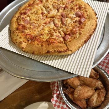 Bentino's Pizza - Pizza Near Me - Waynesville, Ohio