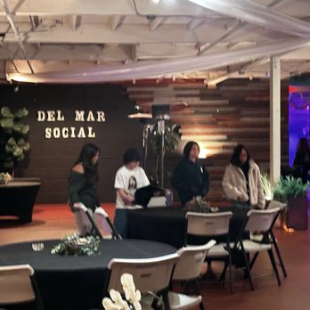 Del Mar Social - Dining area - Venues & Event Spaces Near Me - San Diego, California