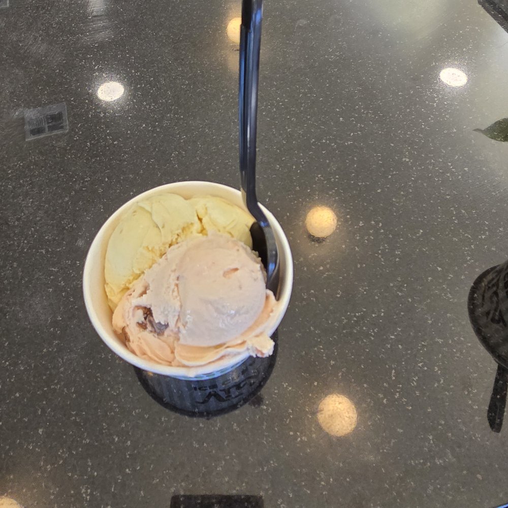 Vic's Ice Cream - Ice Cream & Frozen Yogurt Near Me - Sacramento, California Vic's Ice Cream - Ice Cream & Frozen Yogurt Near Me - Sacramento, California