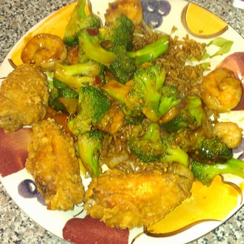 Szechuan No.1 - Shrimp and broccoli and chicken wings!! - Szechuan Near Me - Silver Spring, Maryland Szechuan No.1 - Shrimp and broccoli and chicken wings!! - Szechuan Near Me - Silver Spring, Maryland