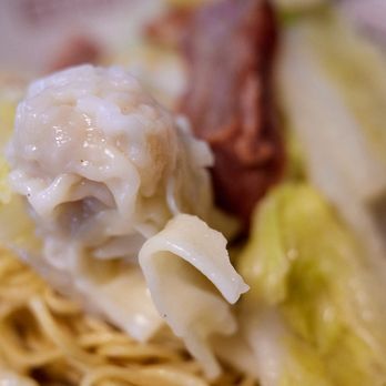 Kevin's Kitchen - Wonton mein - Hong Kong Style Cafe Near Me - Honolulu, Hawaii Kevin's Kitchen - Wonton mein - Hong Kong Style Cafe Near Me - Honolulu, Hawaii