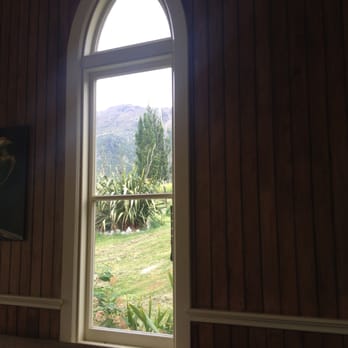 Waitiri Creek Wines - Wineries Near Me - Gibbston, OTA