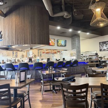 High Tide - Seafood Near Me - Gilbert, Arizona