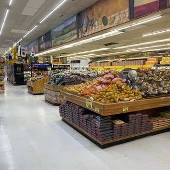 Carnicerias Jimenez - produce section in grocery store - Grocery Near Me - Chicago, Illinois