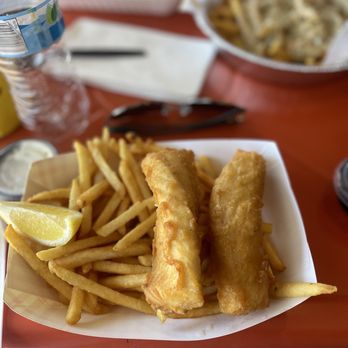 El Pizmo Fish - Halibut Fish and chips were good. - Tacos Near Me - Pismo Beach, California
