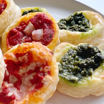 Sugo - Italian classic and veggie pizzetta - Food Delivery Services Near Me - San Jose, California Sugo - Italian classic and veggie pizzetta - Food Delivery Services Near Me - San Jose, California