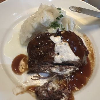 Paul Martin's American Grill - Short rib - New American Near Me - El Segundo, California Paul Martin's American Grill - Short rib - New American Near Me - El Segundo, California