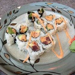 Oriental Pearl - Spicy roll combo