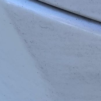 Shell - panel of car around license plate - Gas Stations Near Me - Simi Valley, California