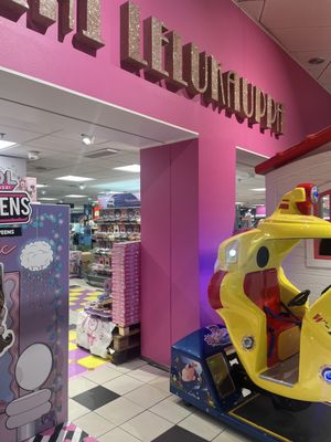 Stockmann Helsinki City Center by null