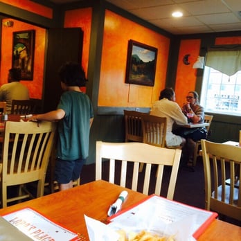 Lobo's Place Mexican - Dining room - Mexican Near Me - Grafton, Wisconsin Lobo's Place Mexican - Dining room - Mexican Near Me - Grafton, Wisconsin