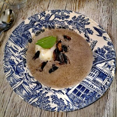 Aux Jours Heureux by null