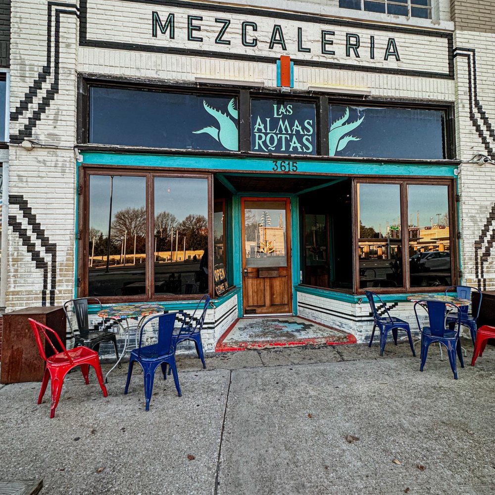 Las Almas Rotas - Cocktail Bars Near Me - Dallas, Texas