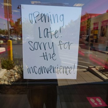 T-Mobile - T-Mobile should be open at 10am. Manager said she was late to work - not open even at 10:40am - Electronics Near Me - Rocklin, California