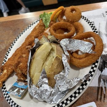Black Bear Diner Cypress - Hand-Breaded Fish Fry (1090-1820 cals.), Onion Rings and baked potato - Diners Near Me - Jersey Village, Texas